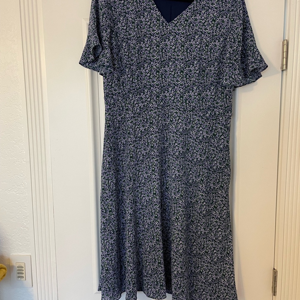 Floral V-Neck Dress in Blue and White